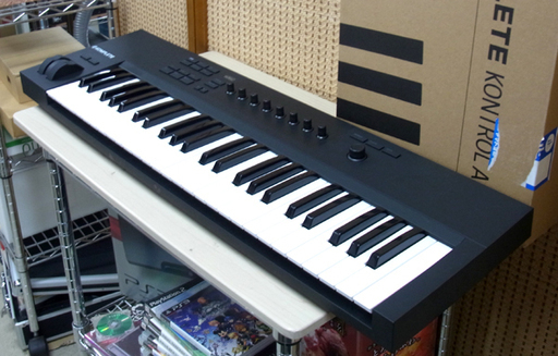 南12条店 Native Instruments コントロール・キーボード KOMPLETE KONTROL A49