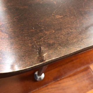 ガラステーブルの画像