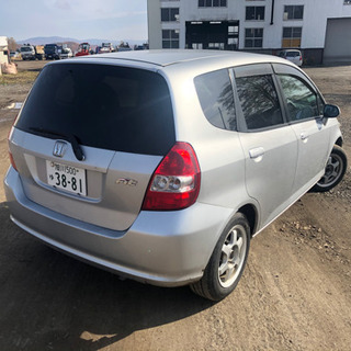 売り切り！　燃費のいいフィットです★
