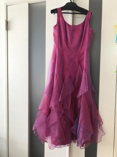 パーティードレス