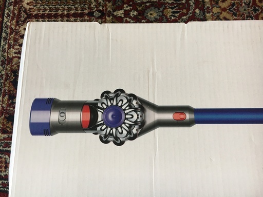 ダイソン 掃除機 コードレス V7 Fluffy SV11 FFをお譲りいたします。