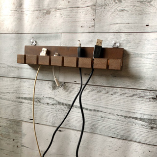 ケーブルホルダーの画像