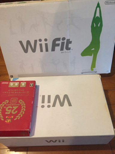 Wii本体 ソフト11本 リモコン バランスボードなど