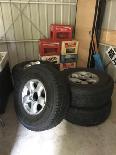 【値下げしました】スタッドレス【LT285/75R16】 116/113Q ランドクルーザー各種ホイール付き4本セットヨコハマタイヤYOKOHAMA