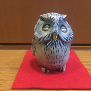 赤津焼 フクロウ 箱入り レッドシート付き 新品