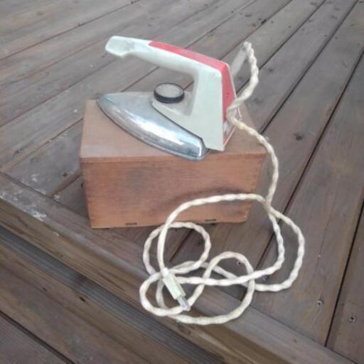 昭和レトロな松下電器産業アイロン