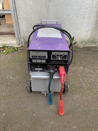 バッテリー溶接機　マイト製ネオシグマIII