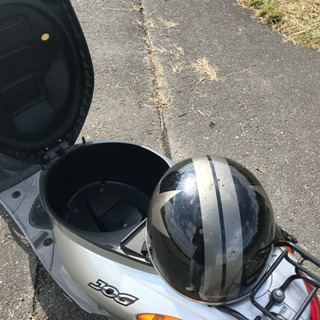 原付 jog 1.6万キロ ヘルメット付きの画像