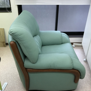 一人掛けソファの画像