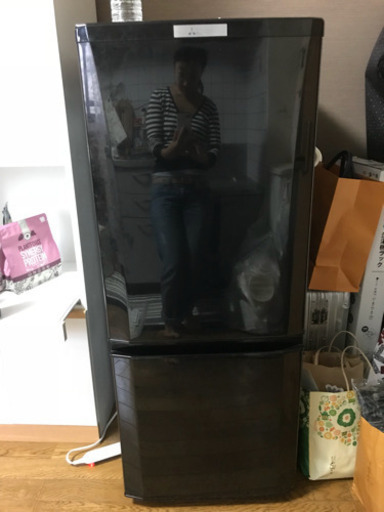 三菱 2015年製 ドア冷蔵庫（146L） MR-P15Z-B サファイアブラック