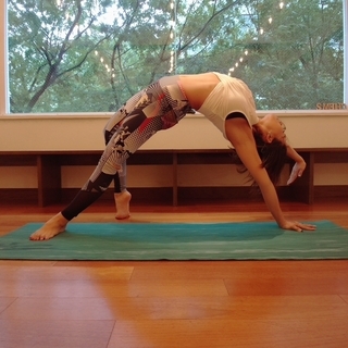 【初心者歓迎】渋谷で #月曜日の朝ヨガ 朝活しませんか？の画像