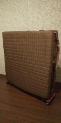 組立不要 折りたたみベッド  シングル