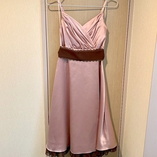 【中野区平和の森公園・女性限定】AIMERで購入☆La Defence（ラ デファンス）ローズピンクのパーティーフォーマルドレス9号(M相当) の画像