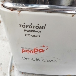 トヨトミのストーブです。　暖房　ヒーター　石油  の画像