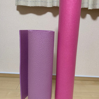 ヨガマットとヨガポール