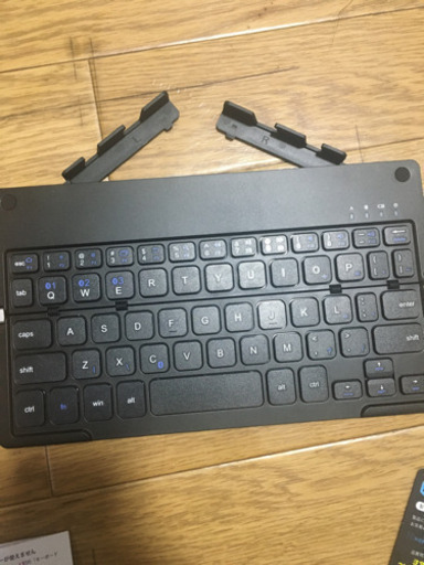 【成約済】 折りたたみbluetoothキーボード iPad.Androidタブレット