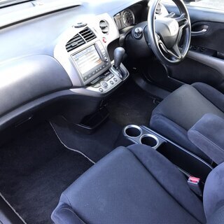 H20年 ストリーム1.8 7人乗り 車検R3年1月の画像