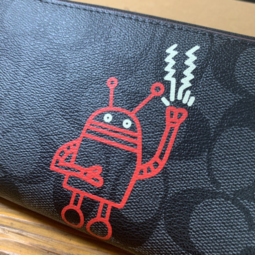 キースヘリングとコラボ‼️coach 長財布