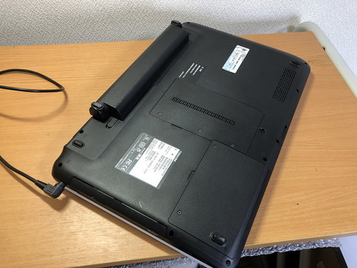 中古　SSD搭載　東芝ダイナブック　T351/57CW  Core i5  SSD128GB  4GBメモリ　キーボード新品