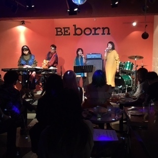 【更新NEW】11/３♪LIVE出演女性Vo募集(オバチャンOK...