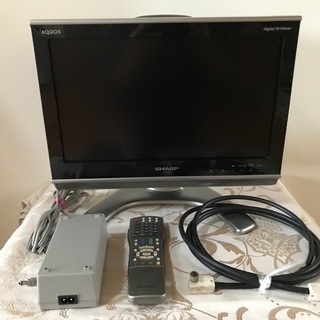 シャープ 液晶テレビ AQUOS LC-16E1 BCASカード付き