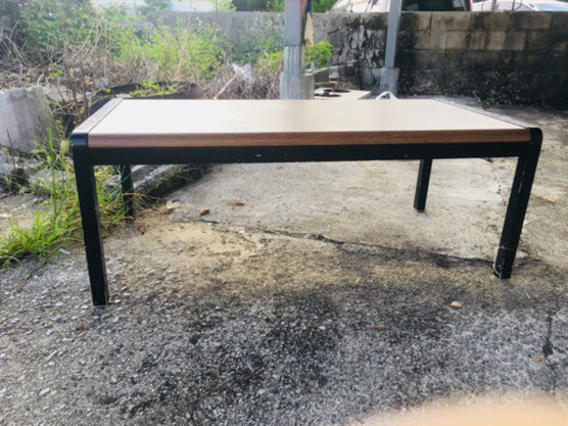 アメリカ中古テーブル