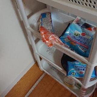 ランドリー隙間収納の画像