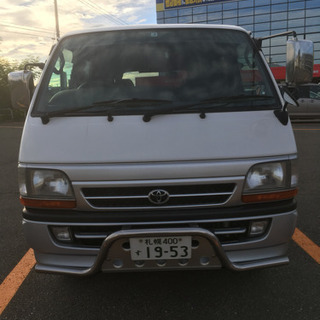 100系ハイエースバン スーパーGL 4WD ディーゼルの画像