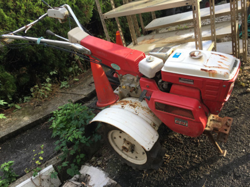 ホンダのやや大きめ耕運機