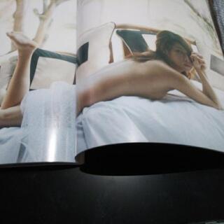 NOVEL 吉岡美穂写真集の画像