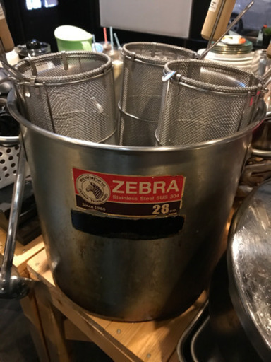 大鍋、パスタてぼ×3、アルミフライパン×2