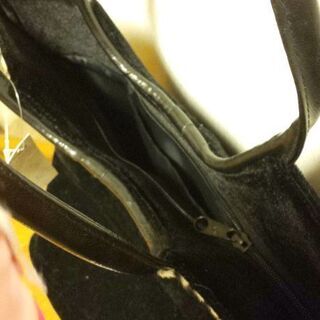 新品タグ付き✨ ヒョウ柄 & 黒の毛皮風 手提げbagの画像