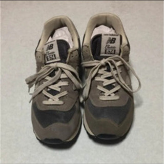 ニューバランス　28.0 グレー　スニーカーの画像