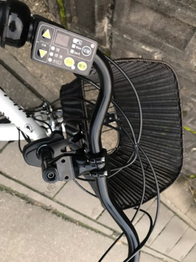 Ｏ２Ｍ電動自転車Ｏ２４Ｊブリジストン　ビッケ２０インチ　充電器なし 