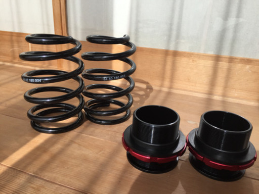 ルミオン 車高調整アジャスター 30プリウス プリウスαに流用？