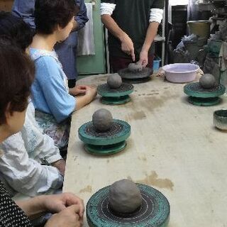 ★★★手びねりとロクロの両方を2千円で焼成迄全て込み！陶芸体験★★★の画像