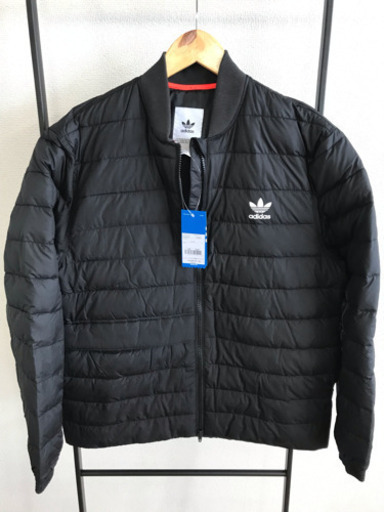 新品 アディダス ダウンジャケット