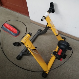 ■ELITE製 自転車室内トレーニングマシーン