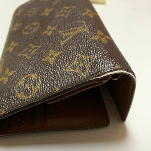ヴィトン財布