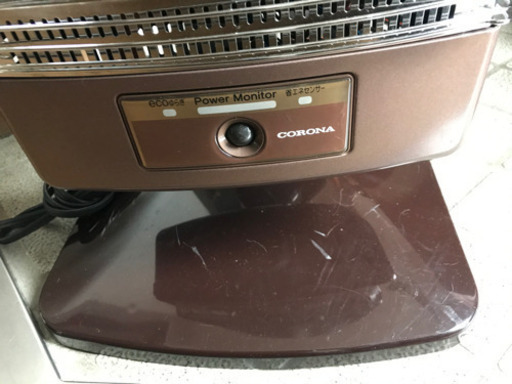 コロナの電気ヒーターです。