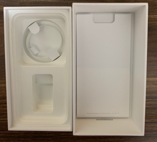 ドコモ iphone7 SIMロック解除済