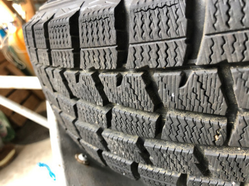 スタッドレスタイヤ ホイール4本セット 165/70R14 9分山