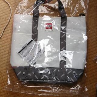新品未使用品　トミカ　トートバッグ　　