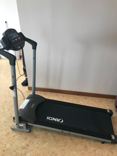 ランニングマシン