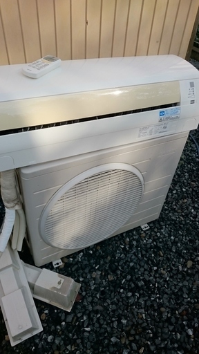 ダイキン（DAIKIN） ルームエアコン F22LTES-W７ （6畳用）2010年製　取外し済み