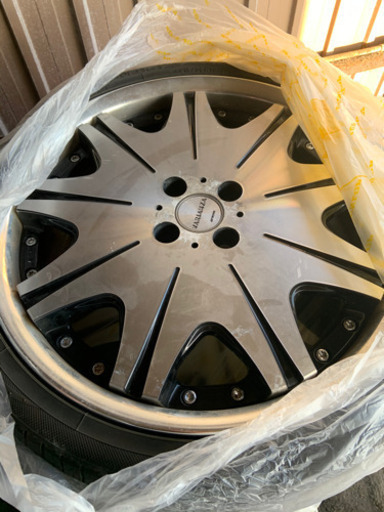 18インチ夏タイヤ　4穴