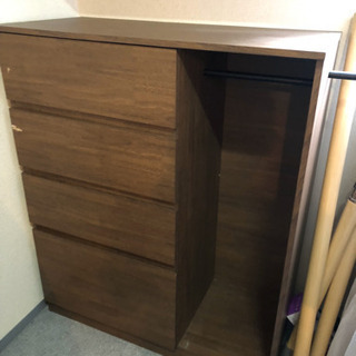 11/3にお引き取りいただける方、タンスお譲りします。の画像