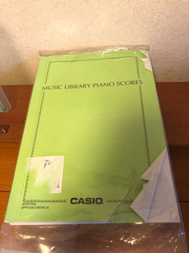 カシオ　px800 電子ピアノ　木目　中古