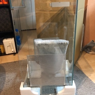未使用レプタイルケース  30×60の画像