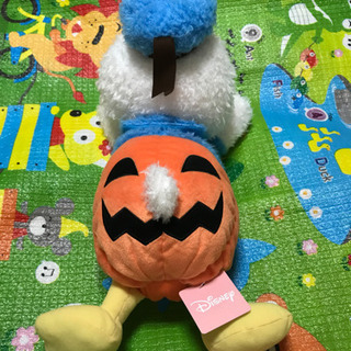 ドナルドダック ハロウィンぬいぐるみ メガジャンボの画像
